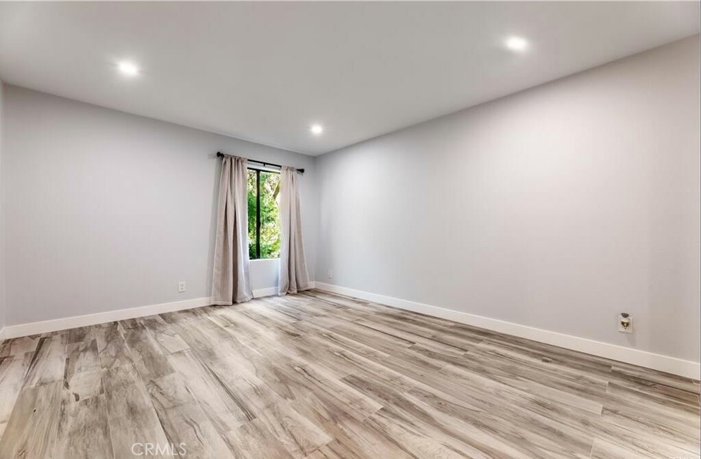 Property Photo:  15215 Magnolia Boulevard 108  CA 91403 