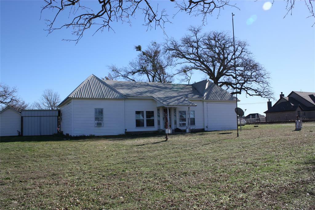 Property Photo:  800 Finney Drive  TX 76085 