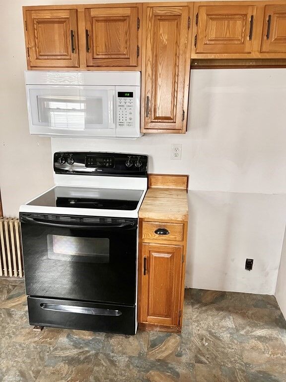 Property Photo: 89 East St 2 MA 02048