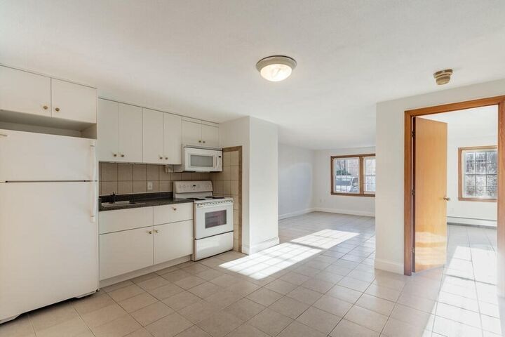 Property Photo:  2 McDewell Ave. 4  MA 01923 