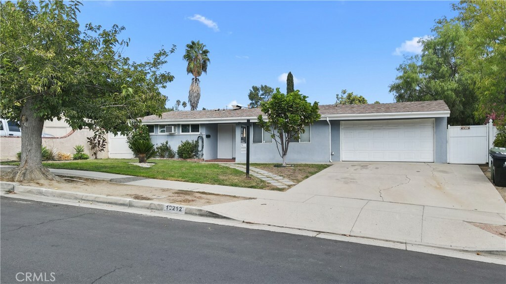 12212 Bradford Place  Granada Hills CA 91344 photo