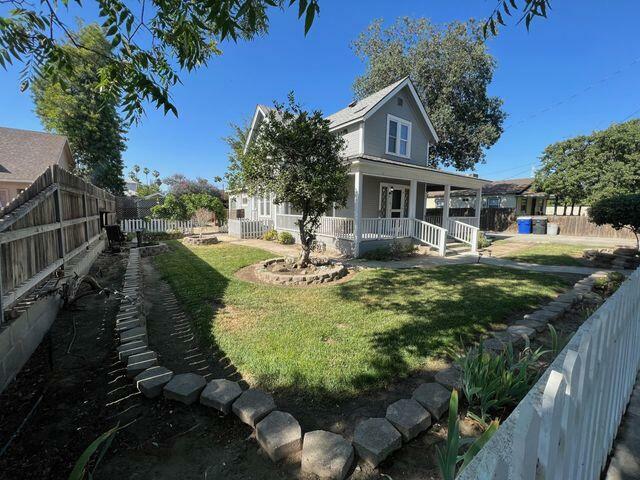 Property Photo:  316 E Ivy Street  CA 93230 