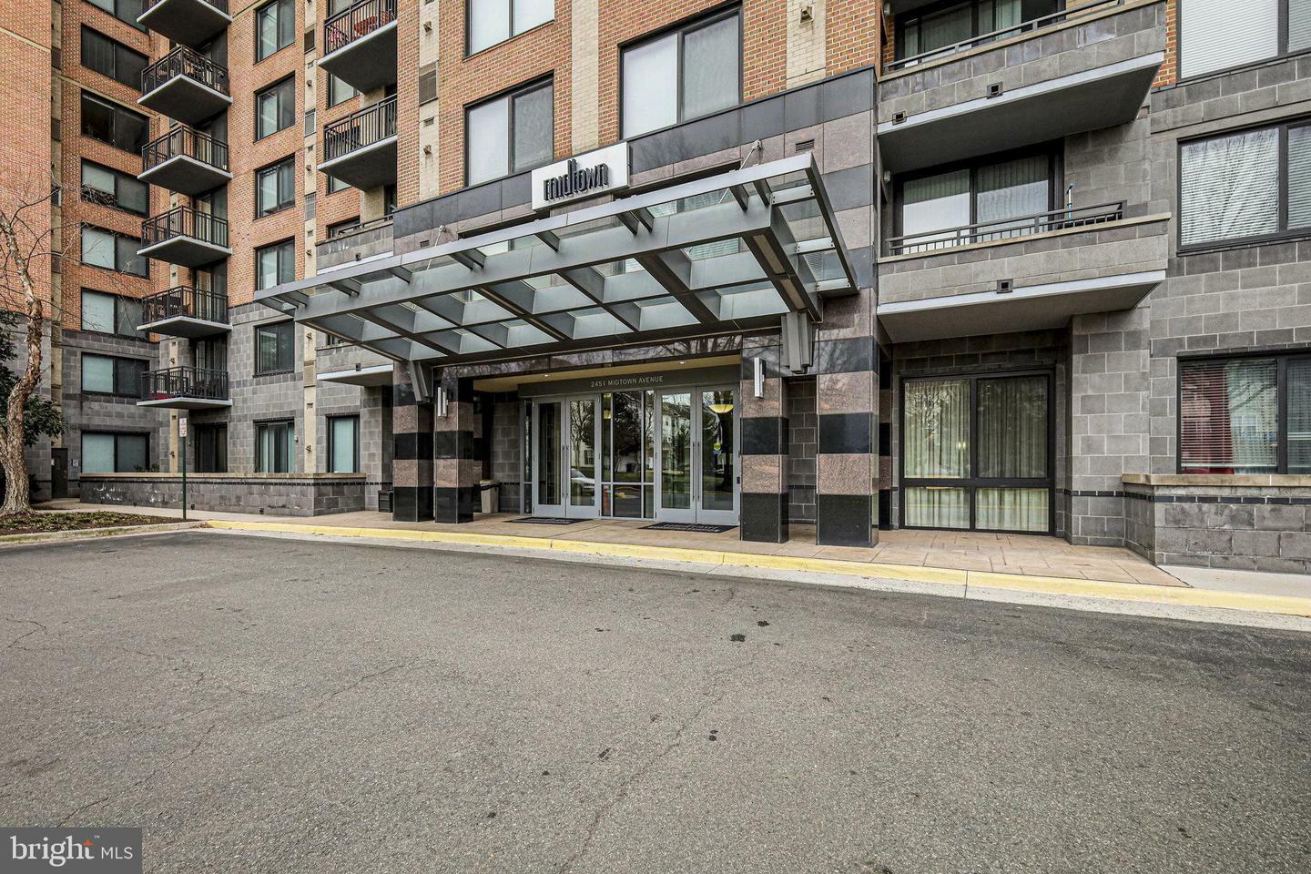 Property Photo:  2451 Midtown Avenue 215  VA 22303 