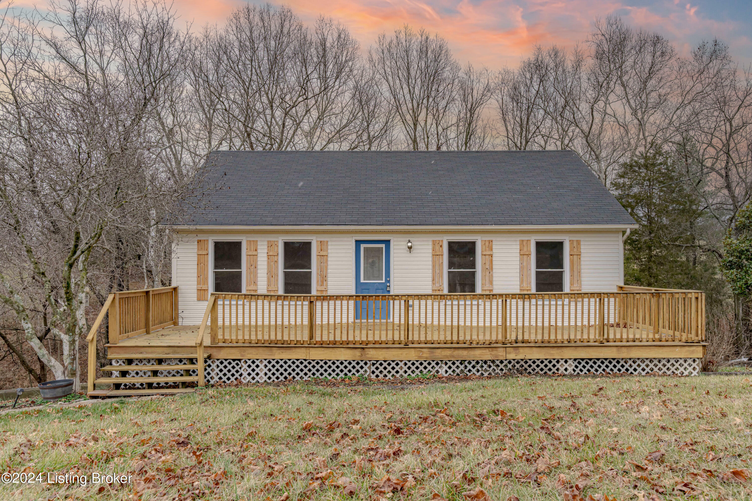 Property Photo:  261 Huffman Ln  KY 40065 