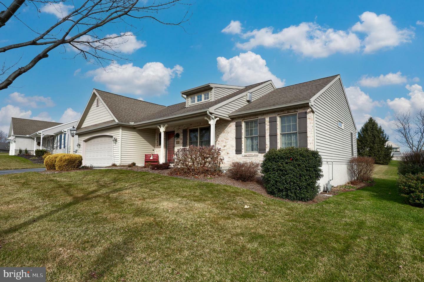 Property Photo:  1079 Cambridge Drive  PA 17545 