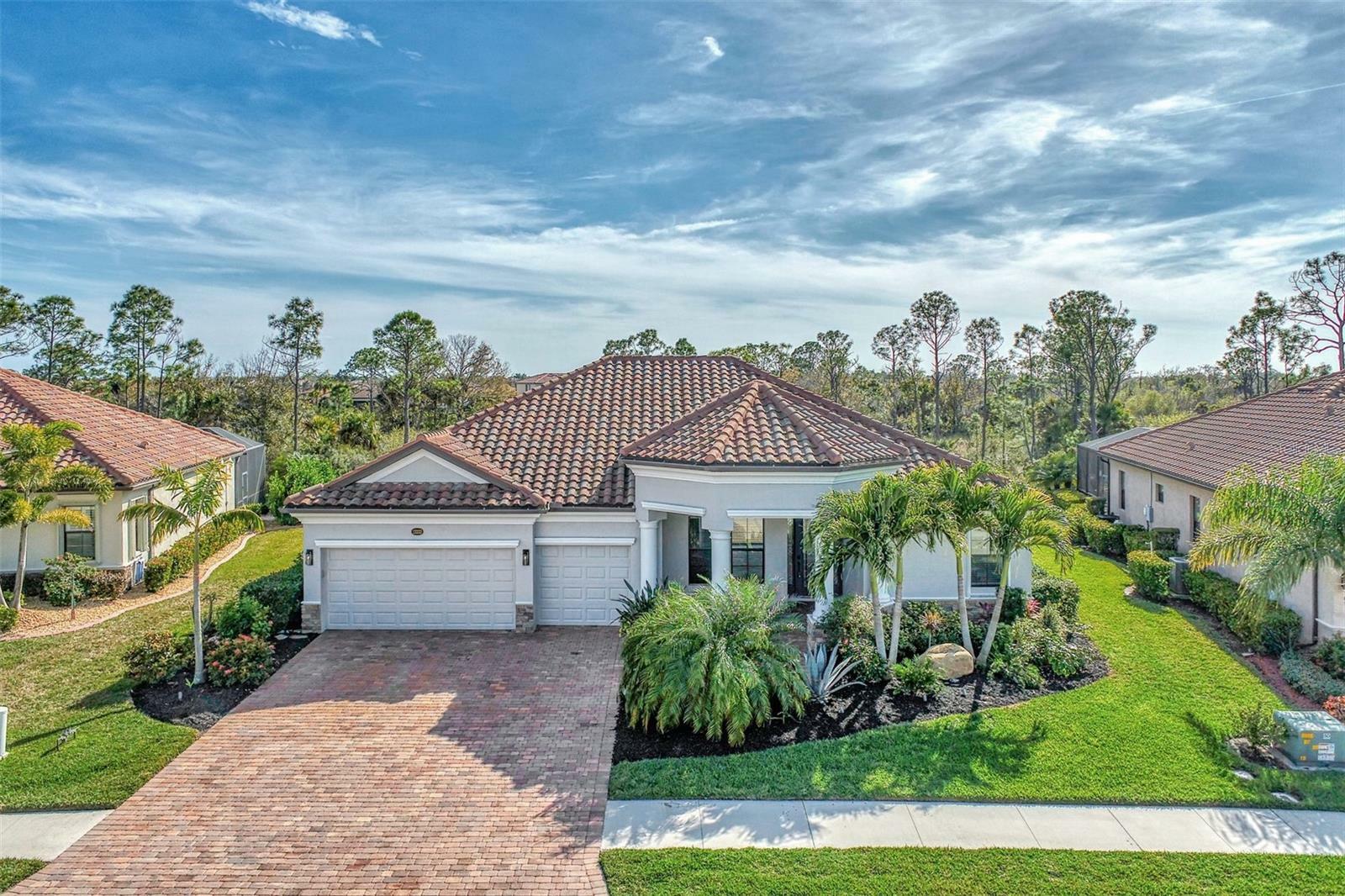 Property Photo: 13333 Caravaggio Court FL 34293
