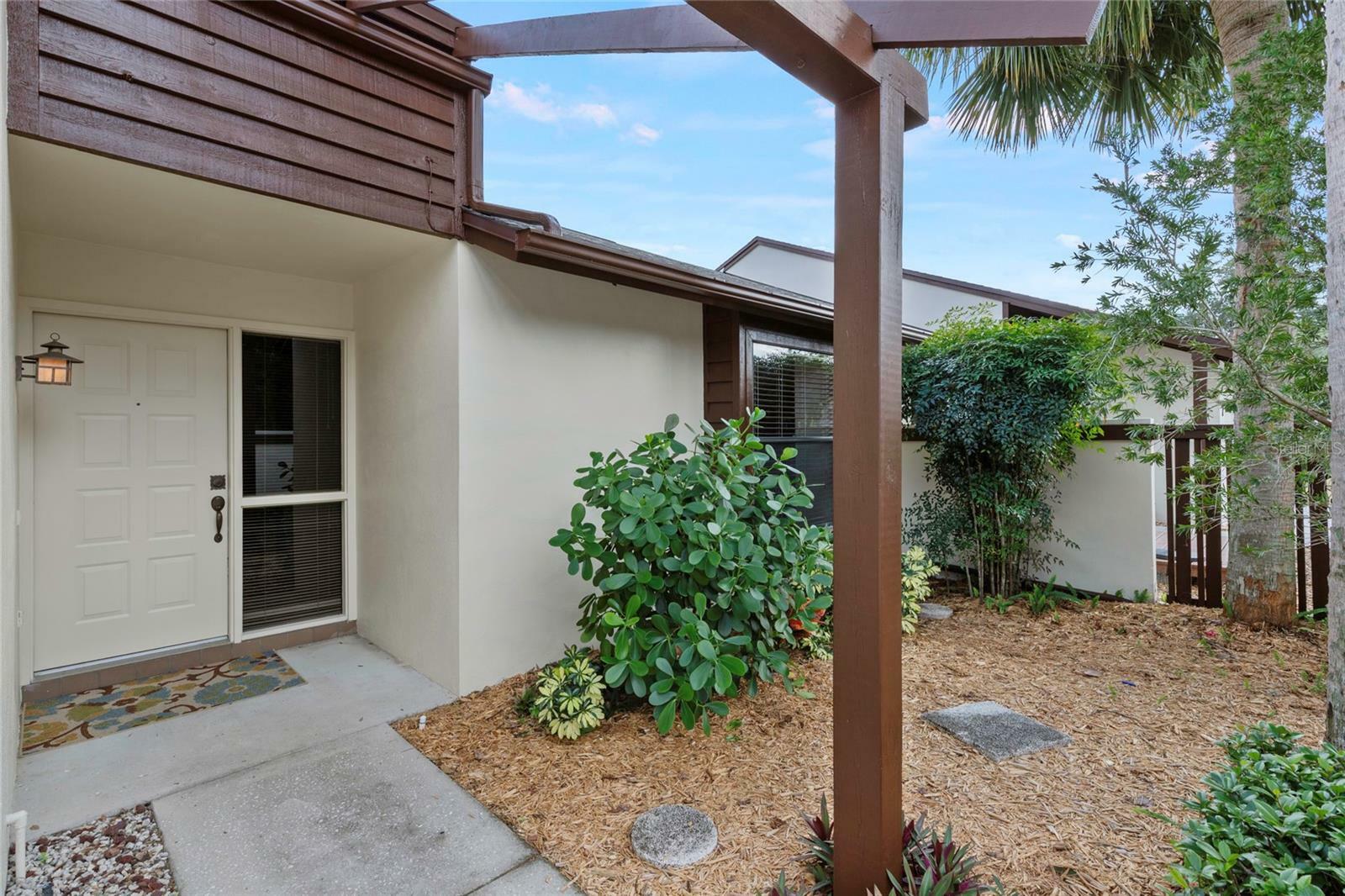 Property Photo:  2681 E Washington Avenue 13  FL 32726 