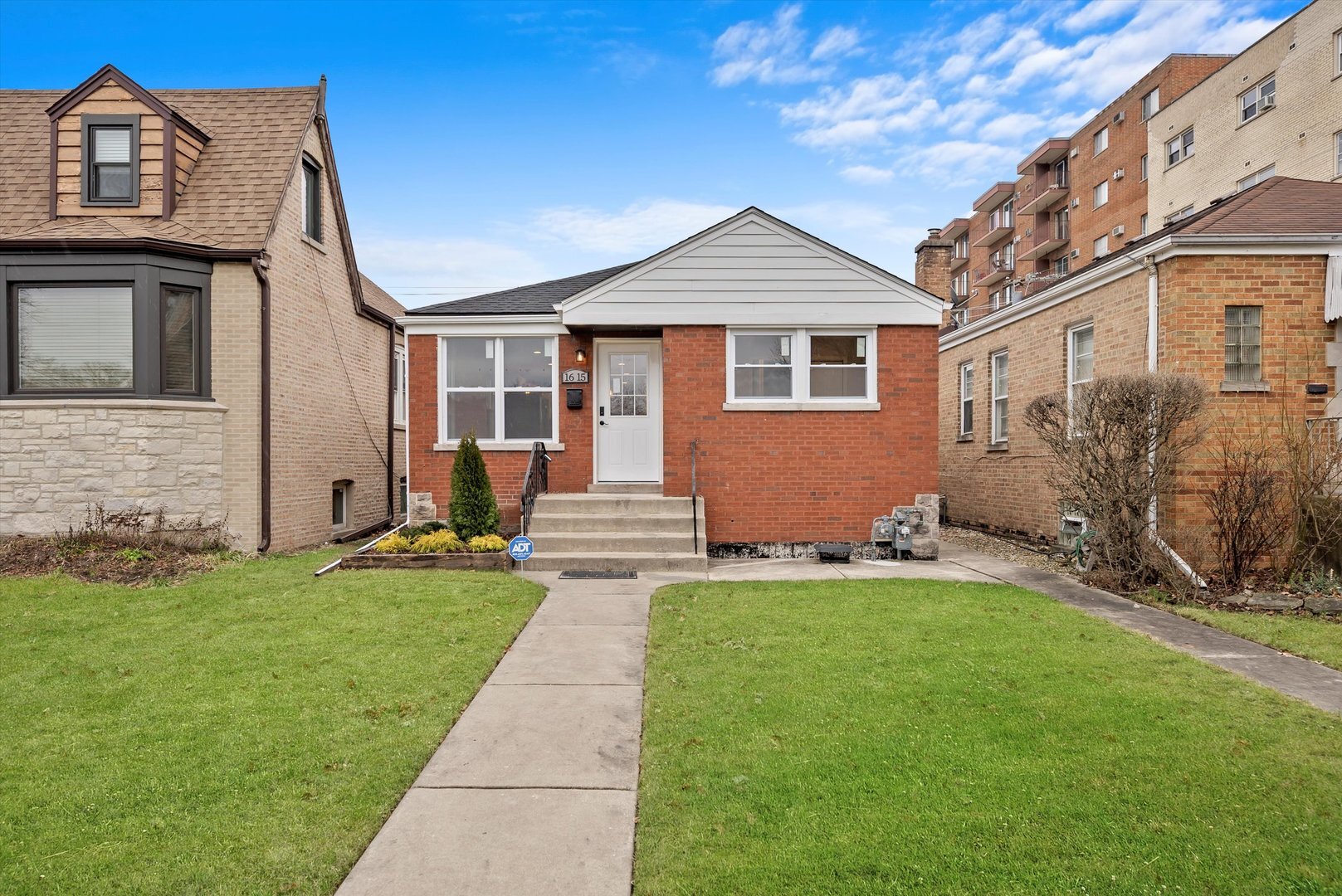 Property Photo: 1615 N 79th Avenue IL 60707