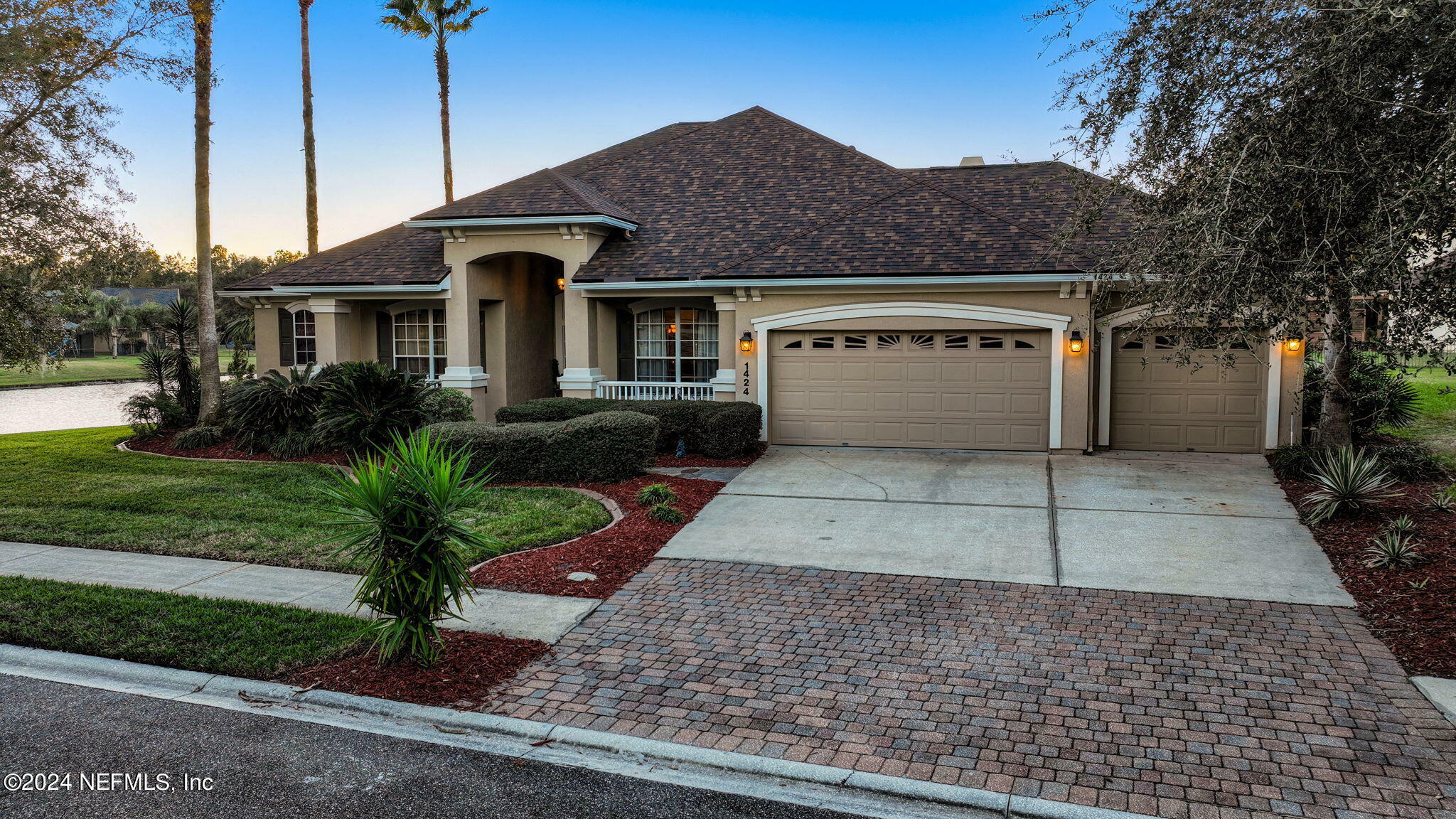 Property Photo:  1424 Scenic Oaks Drive  FL 32065 