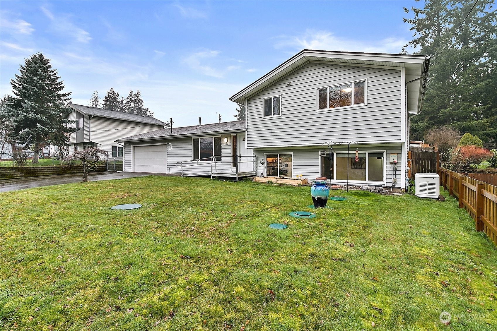 Property Photo: 5114 S 324th Street WA 98001