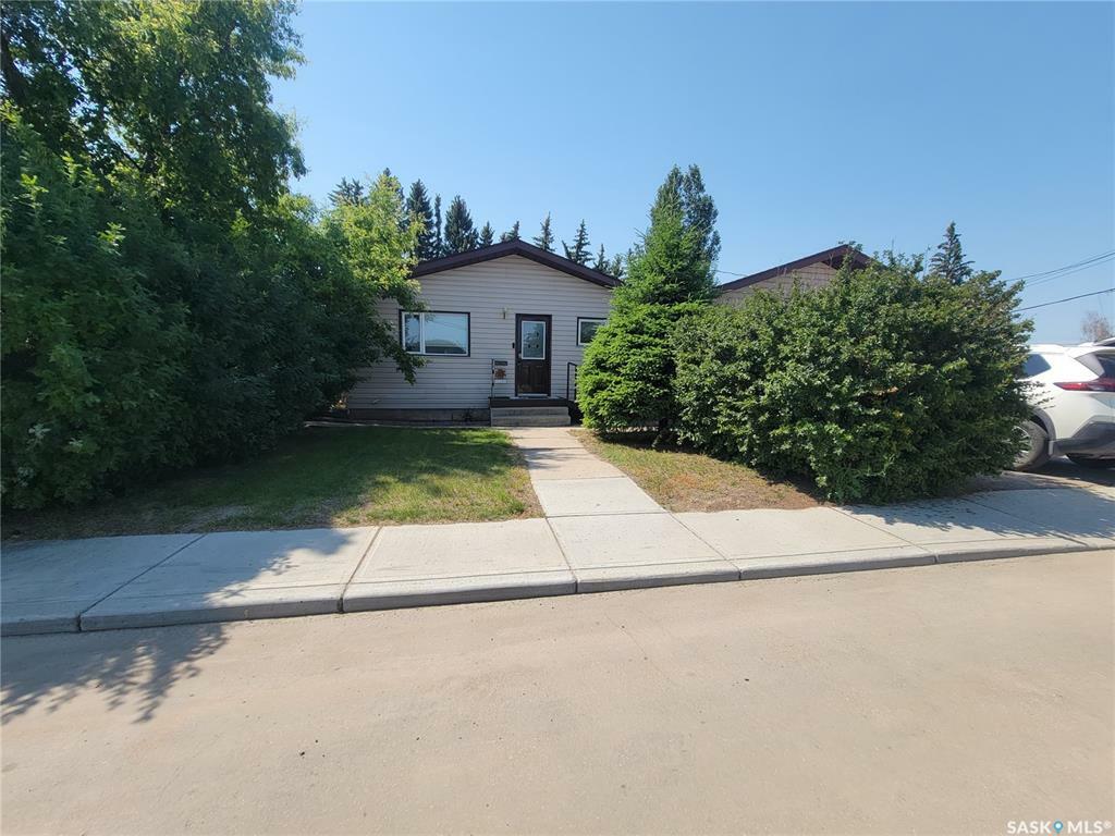 Property Photo:  4701 Express Avenue  SK S0L 2C0 