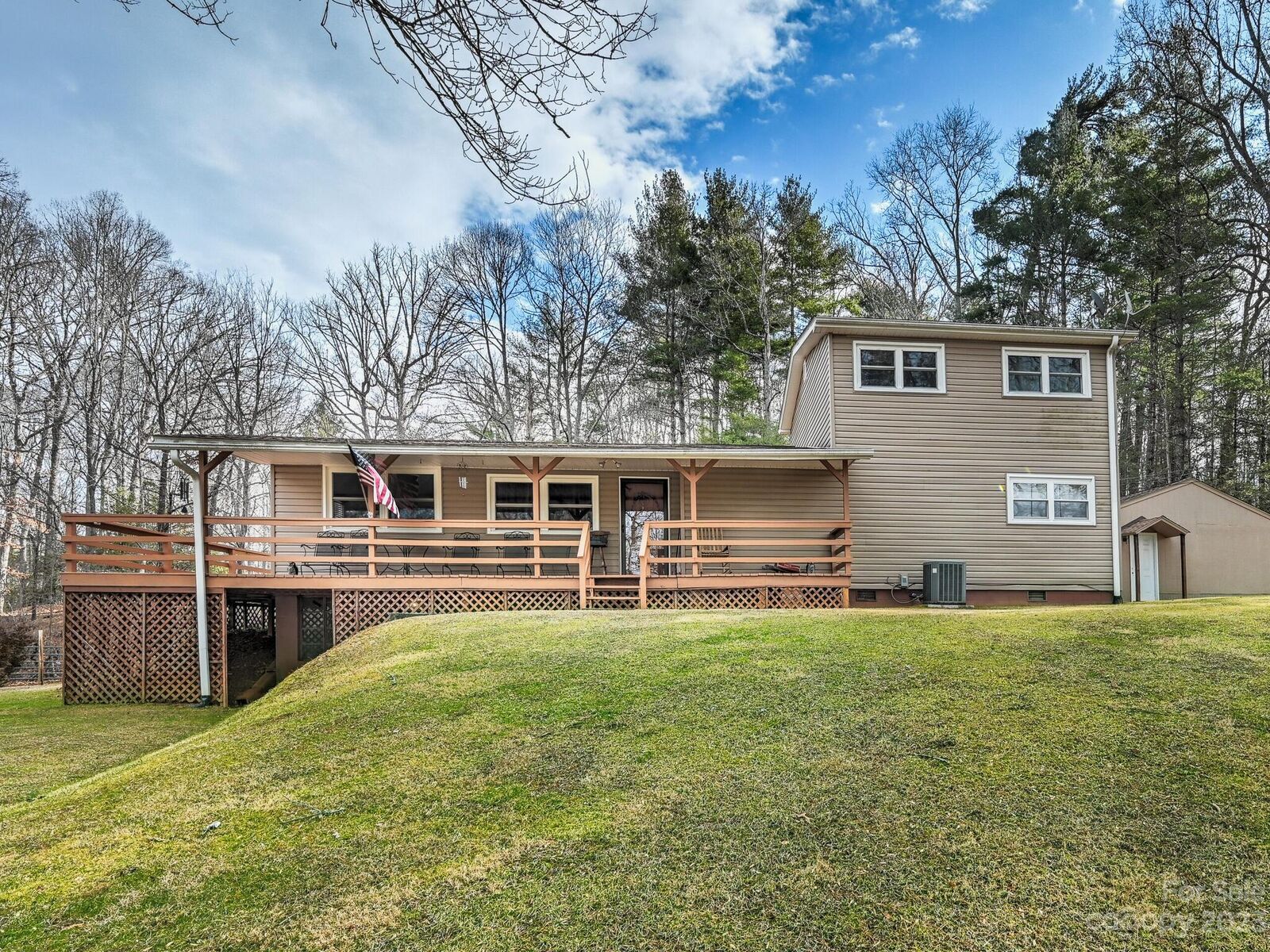 Property Photo: 46 Wykle Road NC 28805