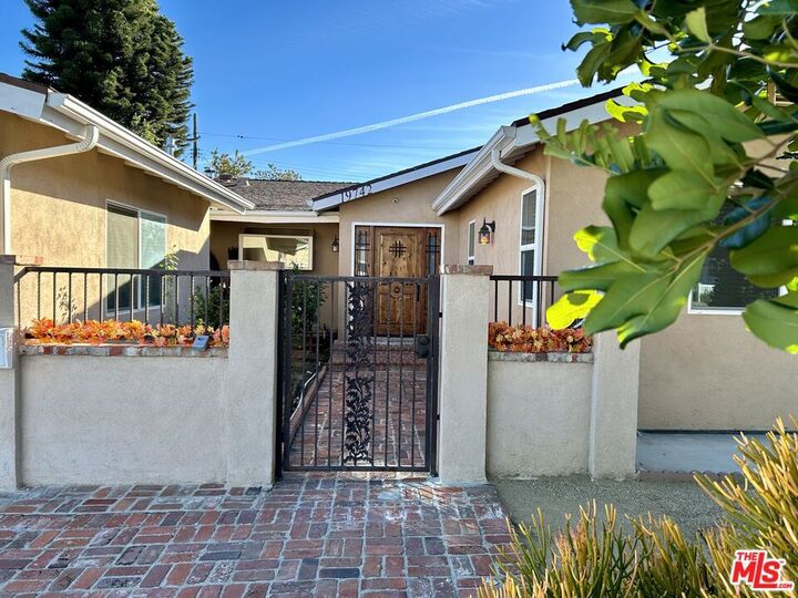 19742 Napa Street  Winnetka CA 91306 photo