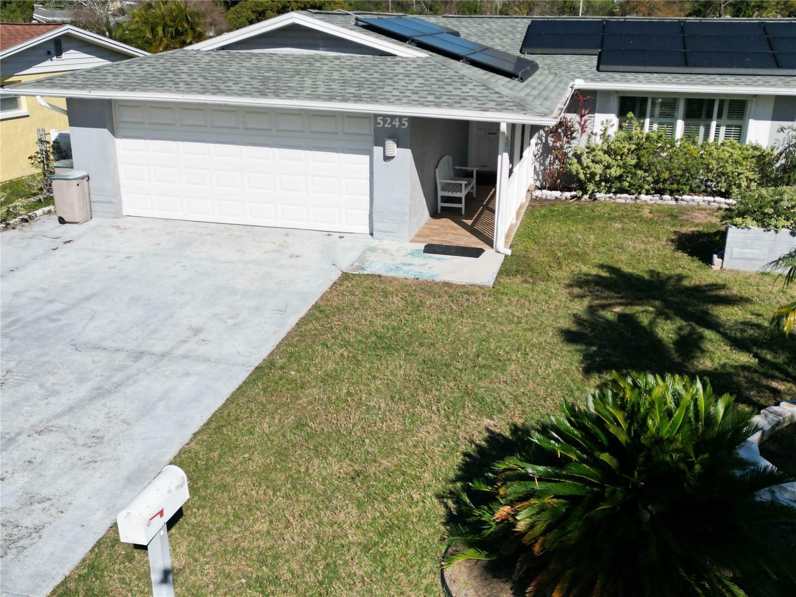 Property Photo:  5245 Eagle Drive  FL 34690 