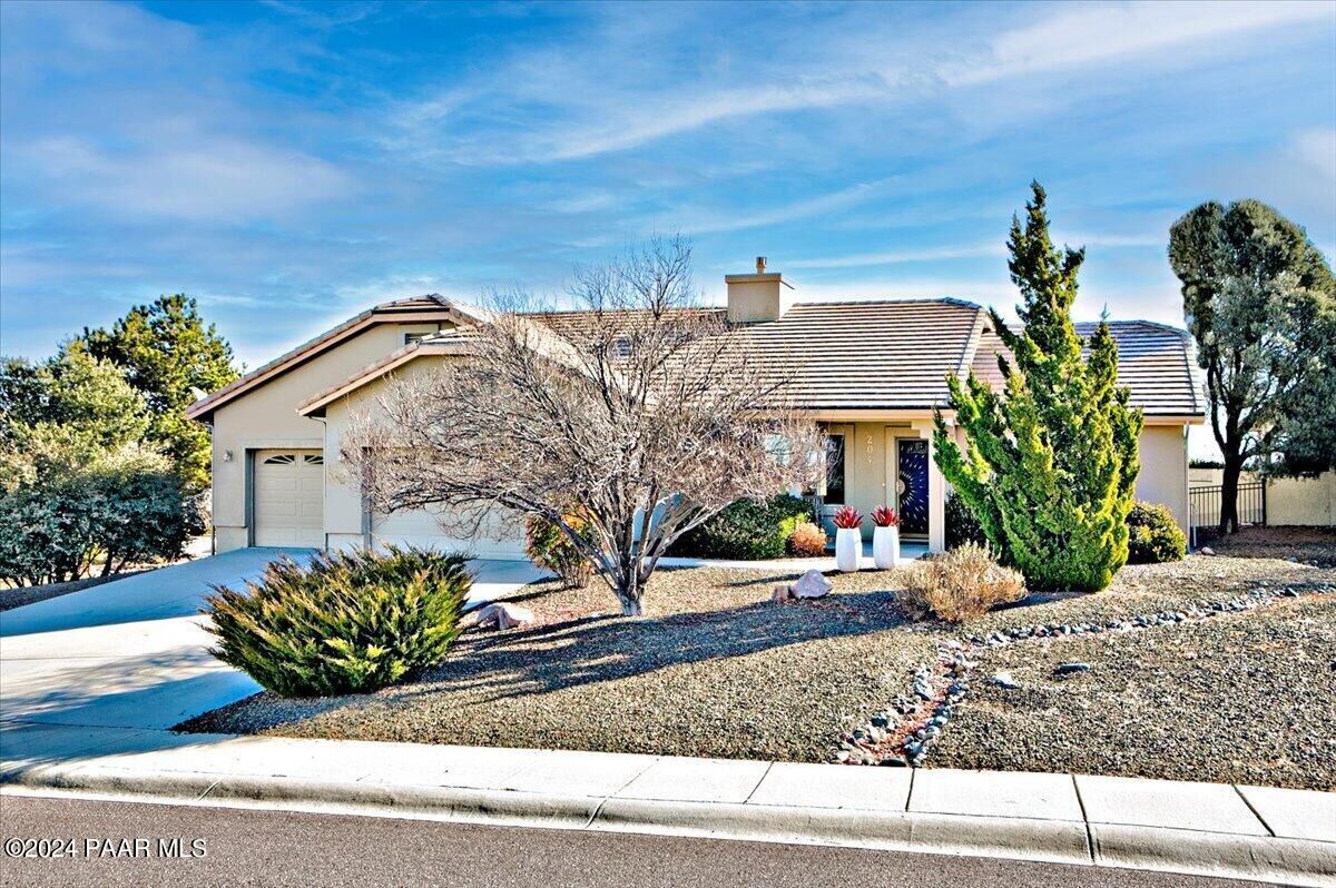 Property Photo: 2045 Golf Links Drive AZ 86301