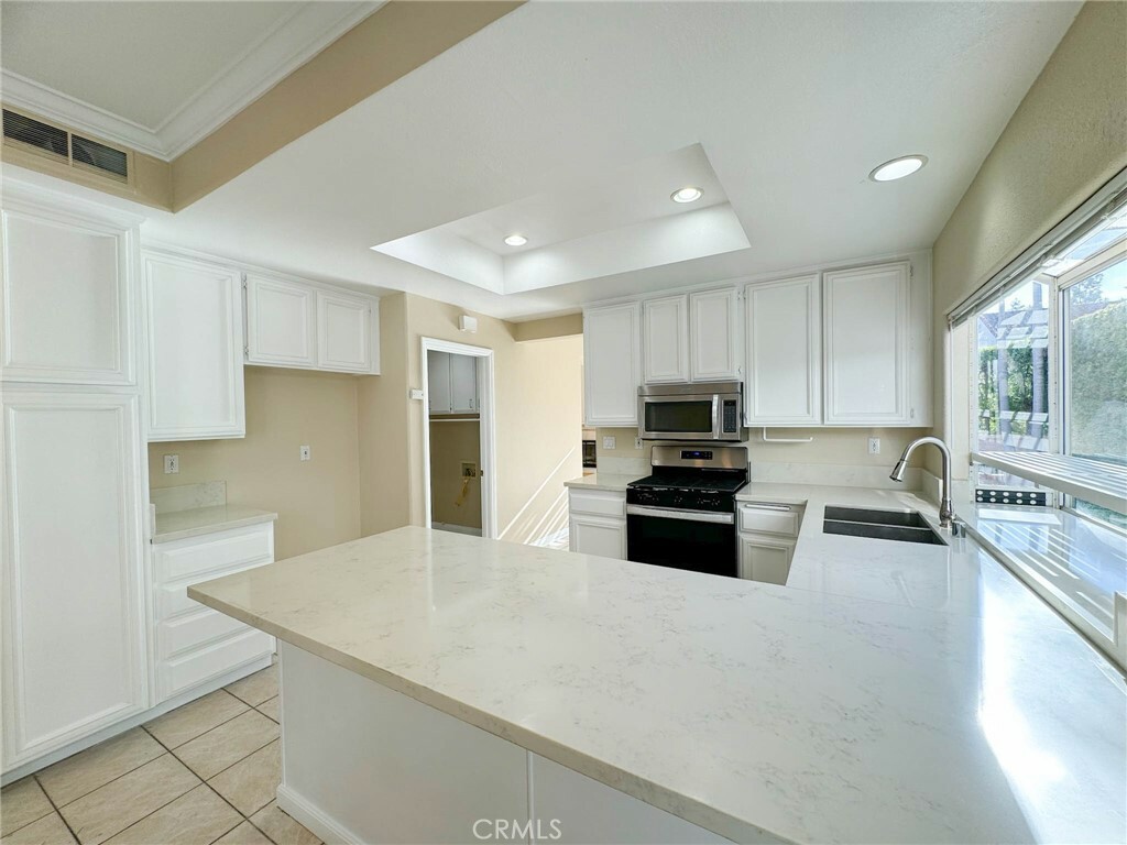 Property Photo:  21 Adelante  CA 92614 