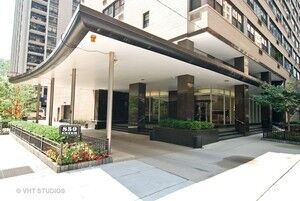 Property Photo:  850 N Dewitt Place 4G  IL 60611 