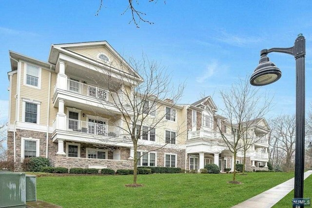 Property Photo: 403 Four Seasons Lane NJ 07645