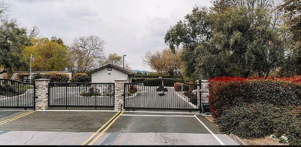 Property Photo:  584 Valley View Lot 7 Drive  CA 93221 