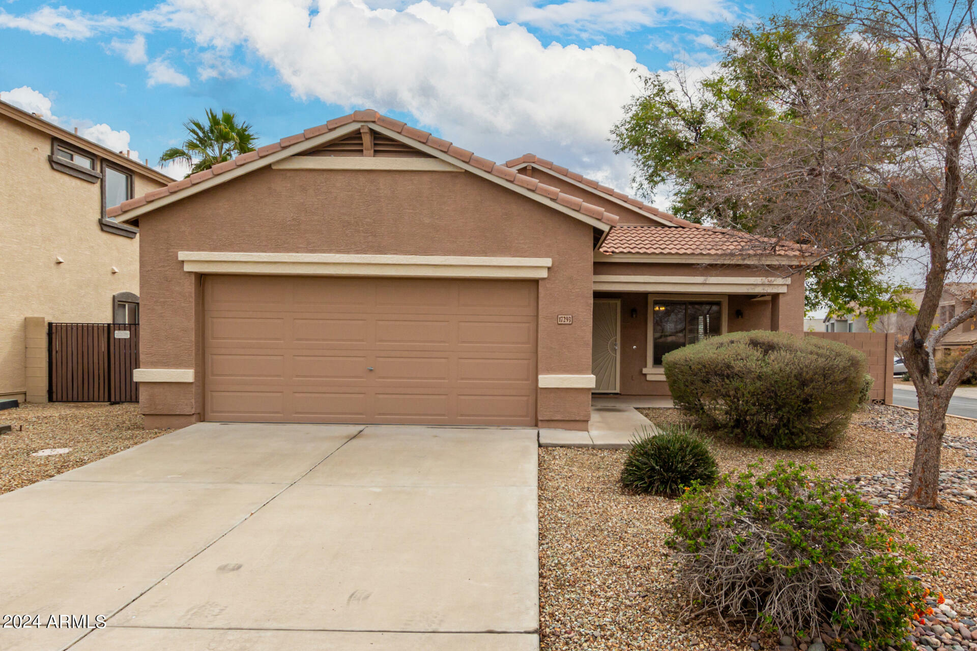 Property Photo:  17293 W Maui Lane  AZ 85388 