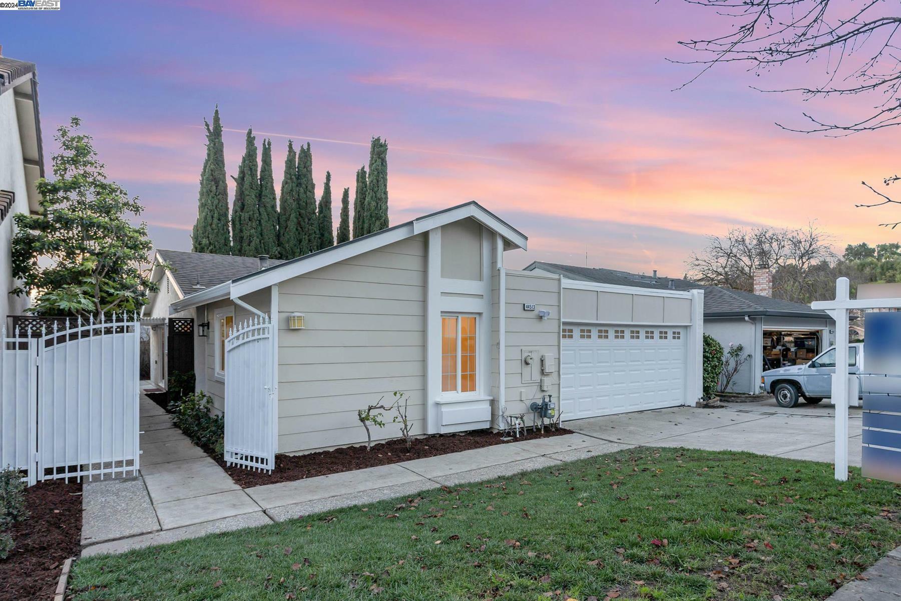 Property Photo: 44513 Japala Pl CA 94539