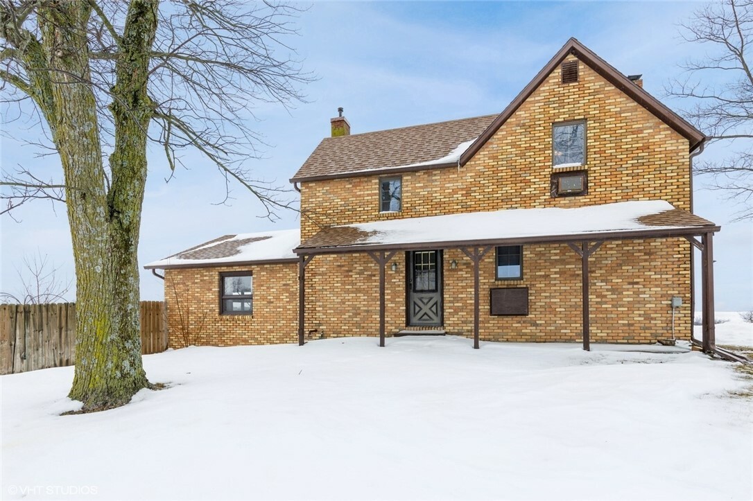 Property Photo:  1715 Rutledge Street  IA 50138 