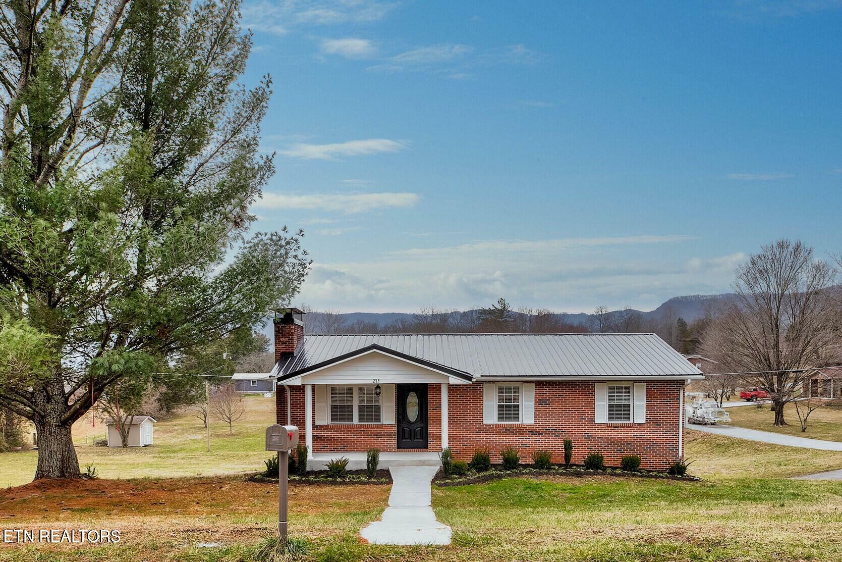 Property Photo:  235 Orchard St  TN 37757 