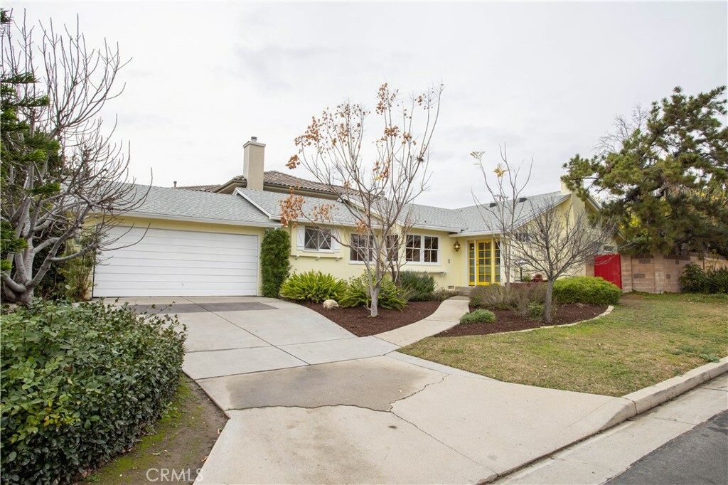 Property Photo:  17803 Los Alimos Street  CA 91344 