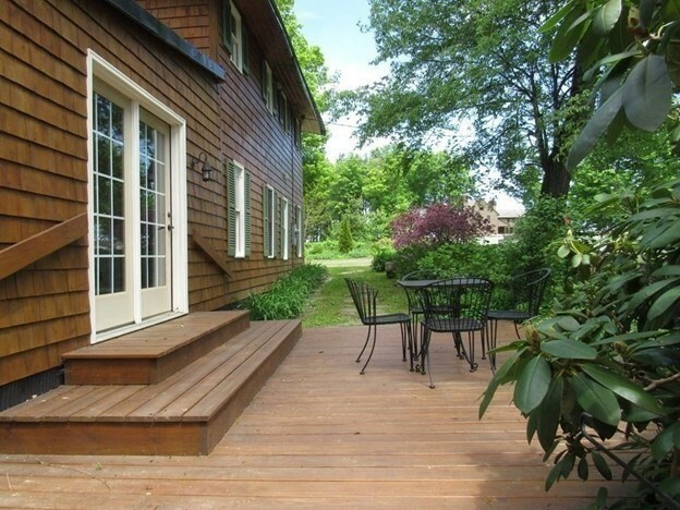 Property Photo:  18 Old North Rd  MA 01098 