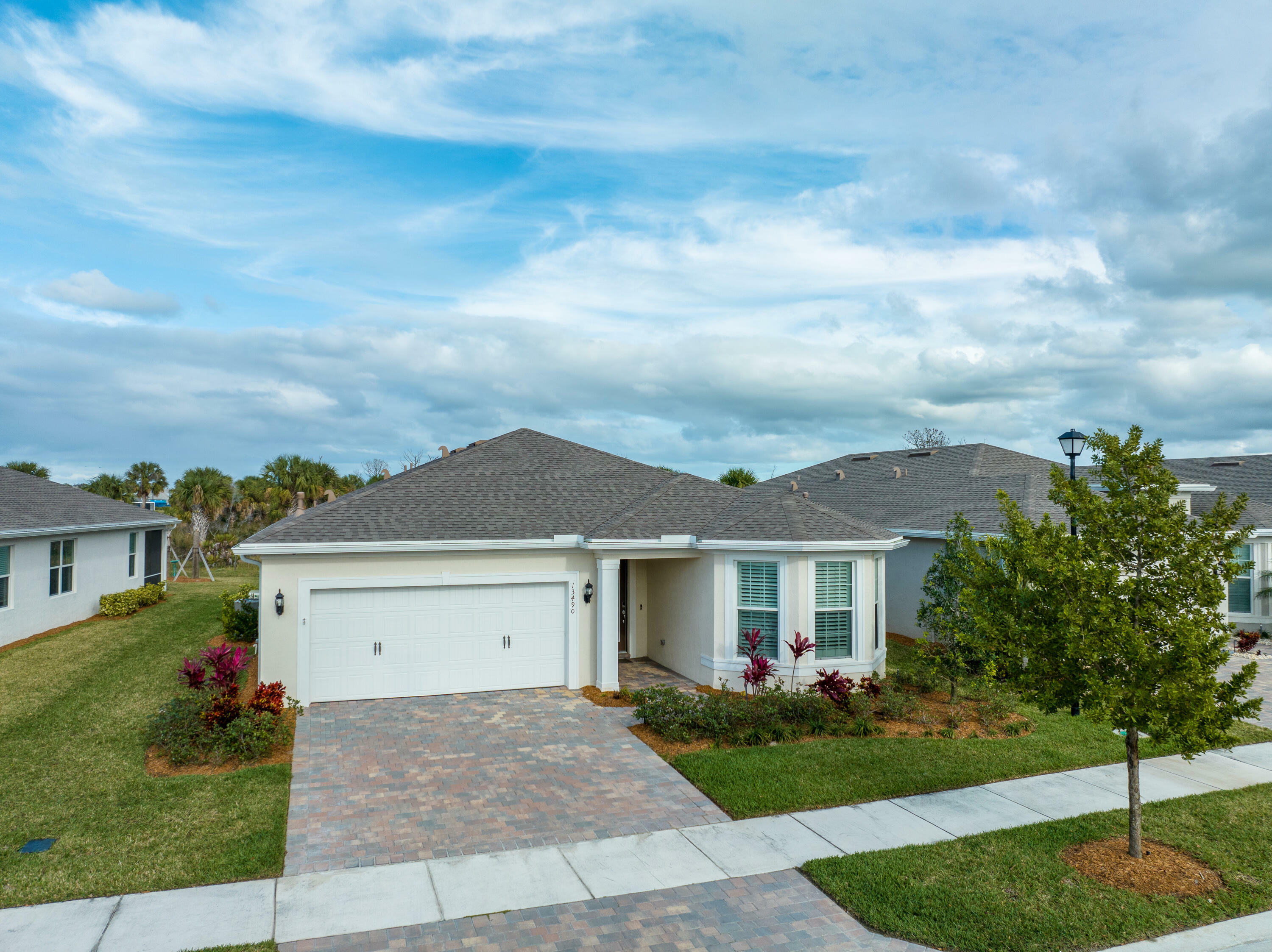 Property Photo:  13490 SW Gingerline Drive  FL 34987 