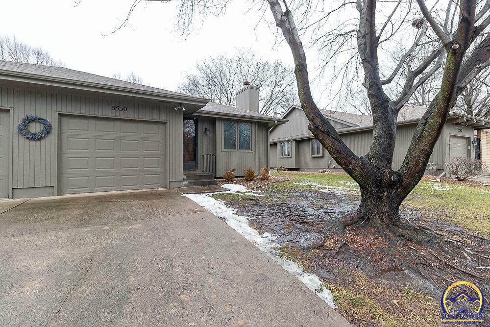 Property Photo:  5550 SW Stonegate Ct  KS 66606 