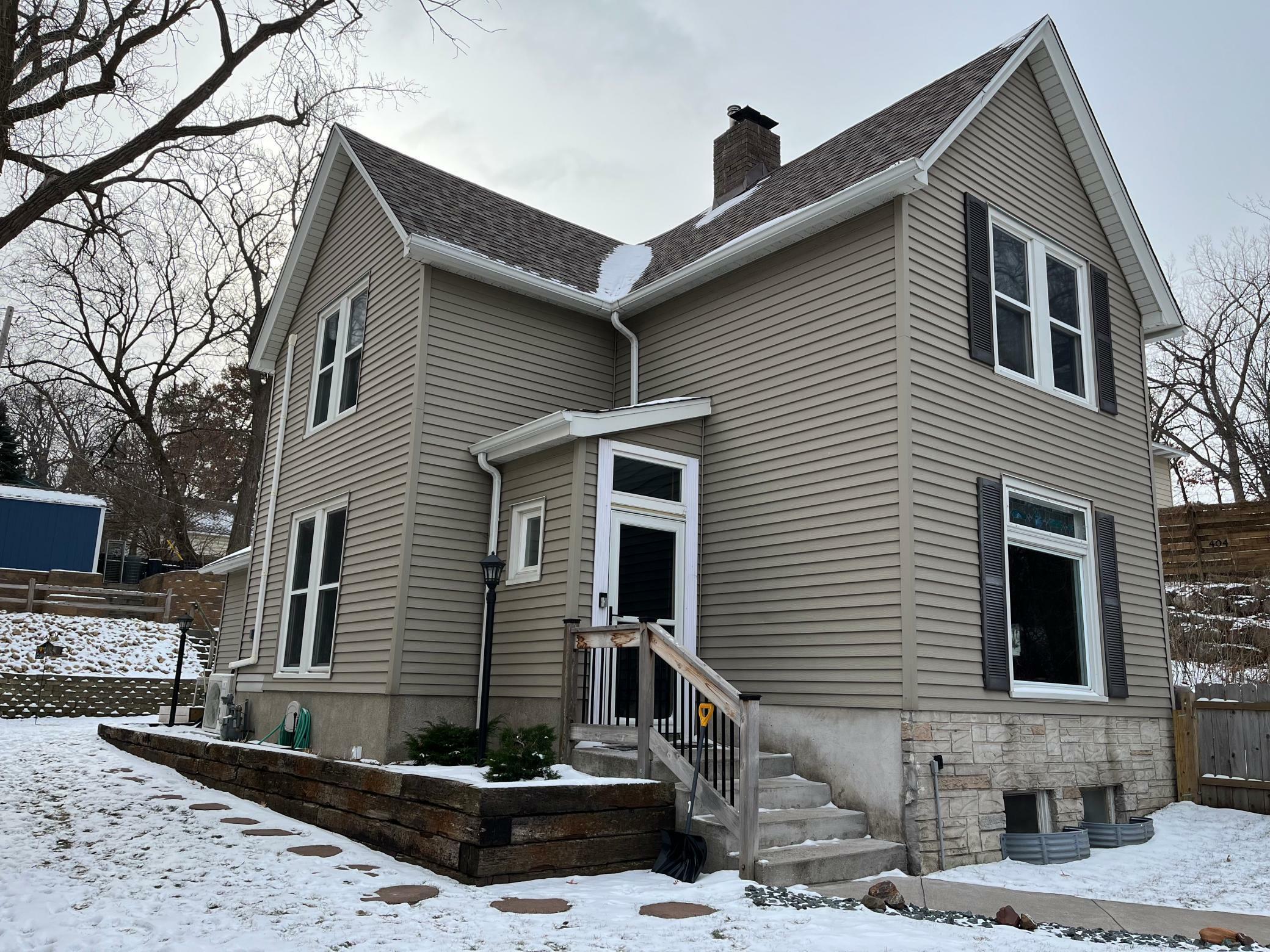 Property Photo:  412 Winona Street E  MN 55107 