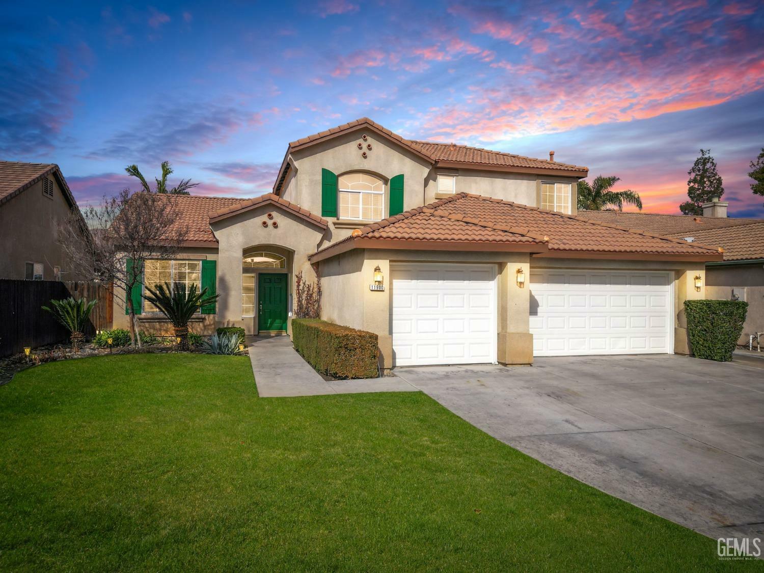 Property Photo:  11900 Roaring River Avenue  CA 93311 