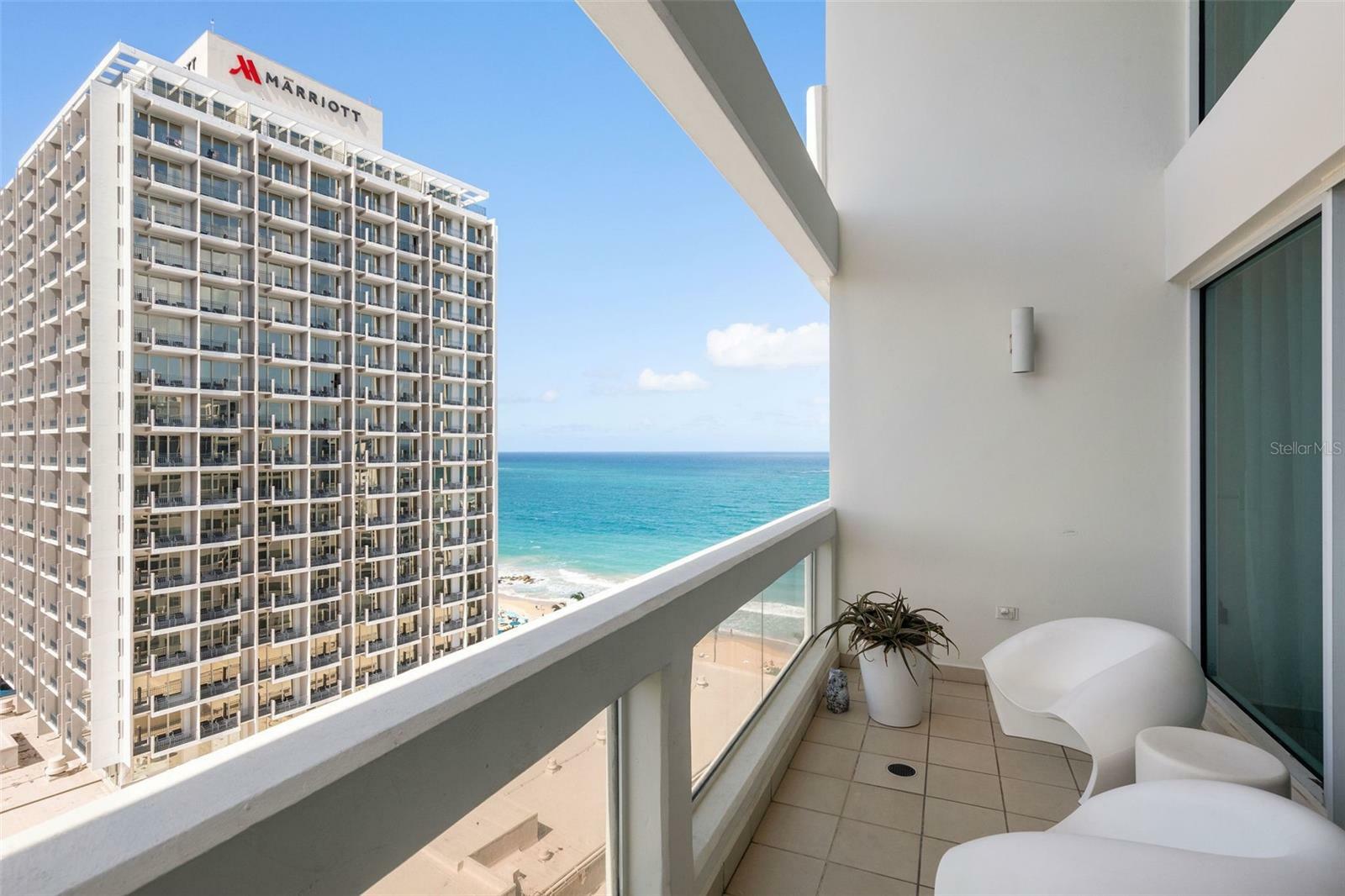 Property Photo:  1315 Ashford Ave. Acquamarina Condominium 1205  PR 00907 