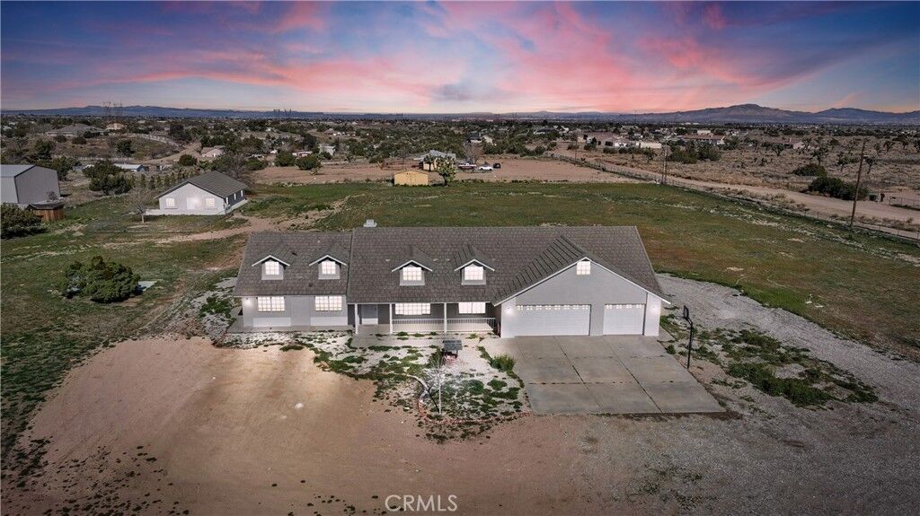 Property Photo:  11272 Muscatel Street  CA 92344 