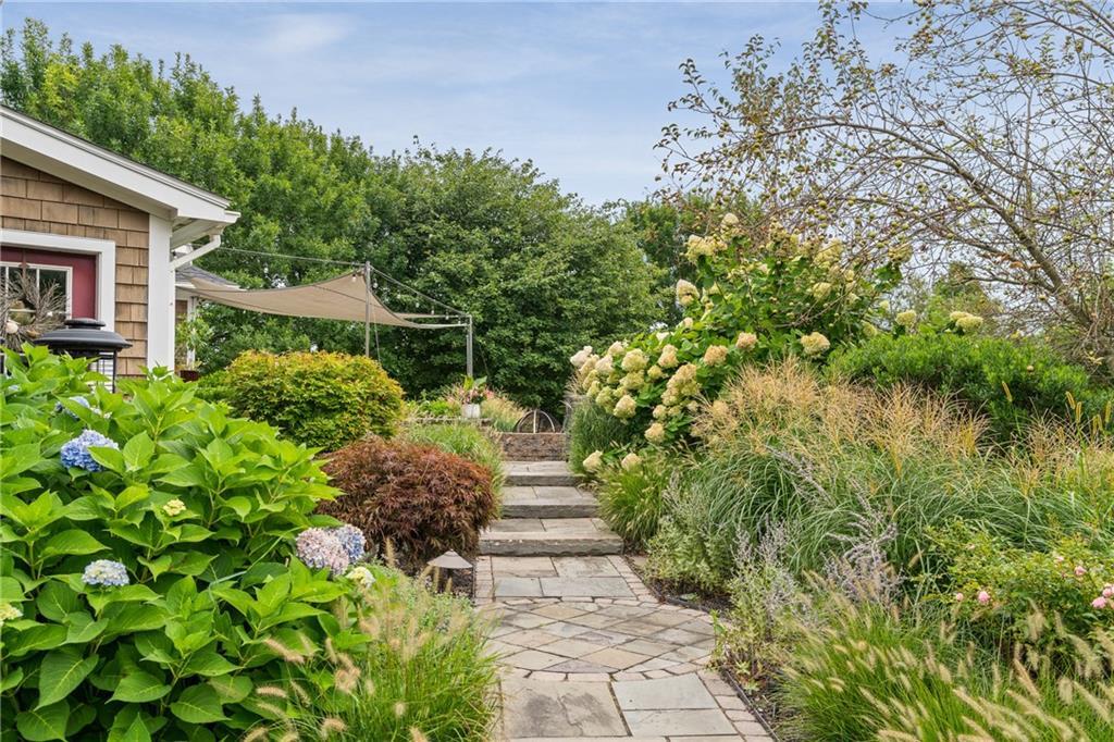 Property Photo: 350 Compton View Dr RI 02842