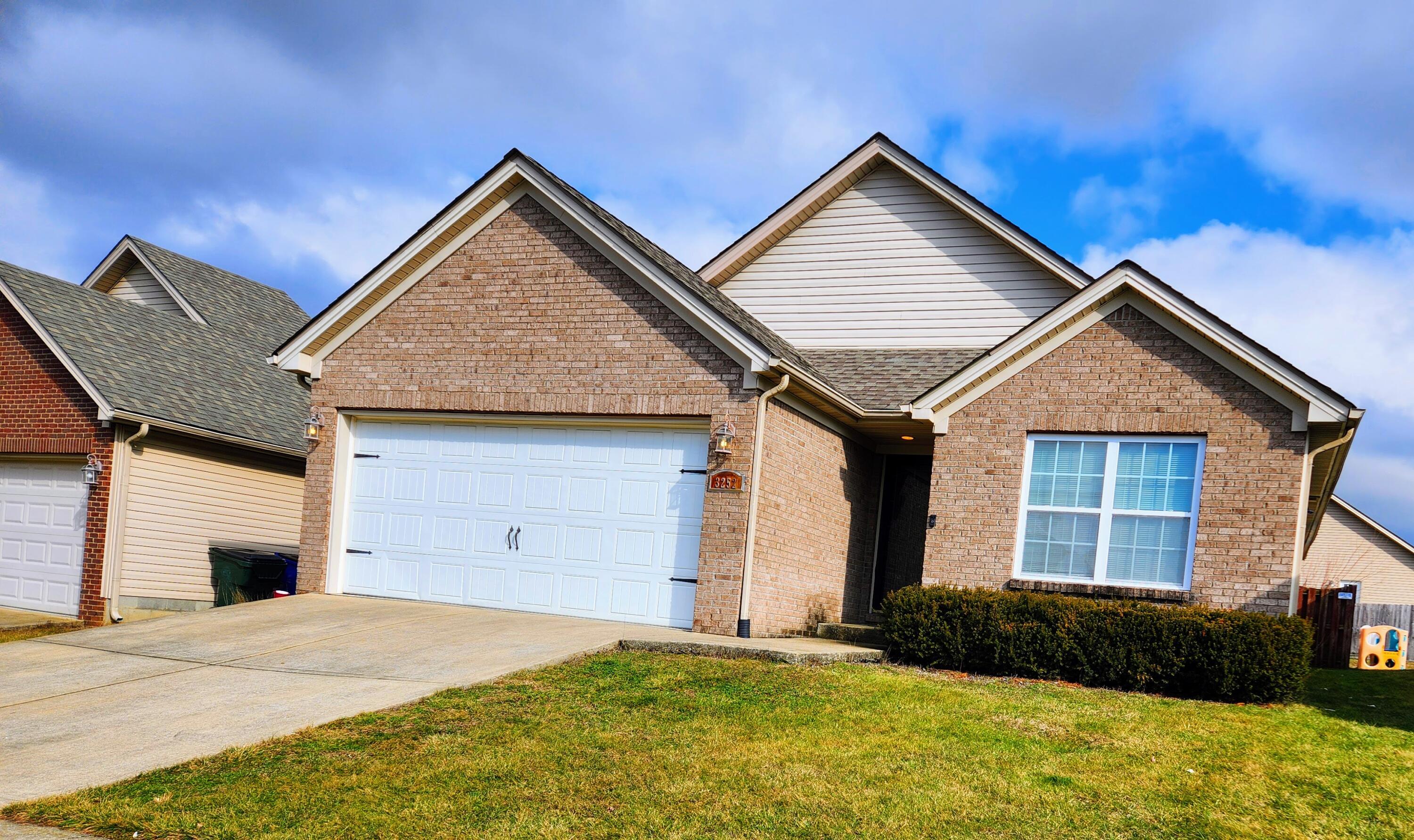 Property Photo: 3252 Creek Path Lane KY 40511