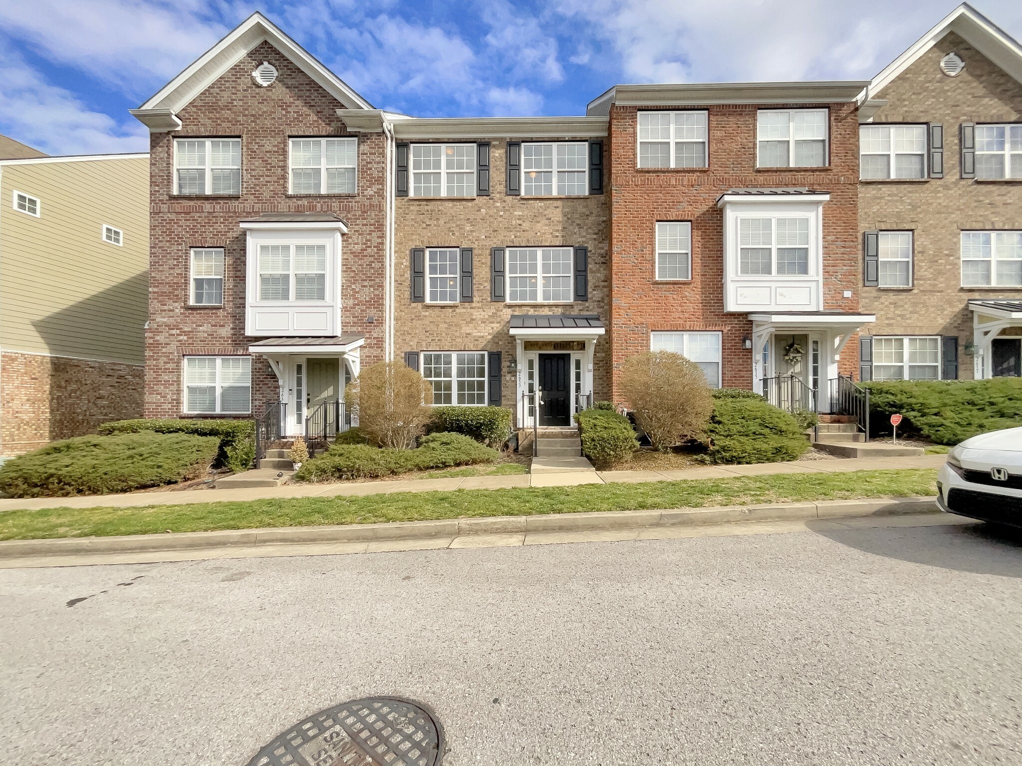 Property Photo:  2653 Avery Park Dr  TN 37211 