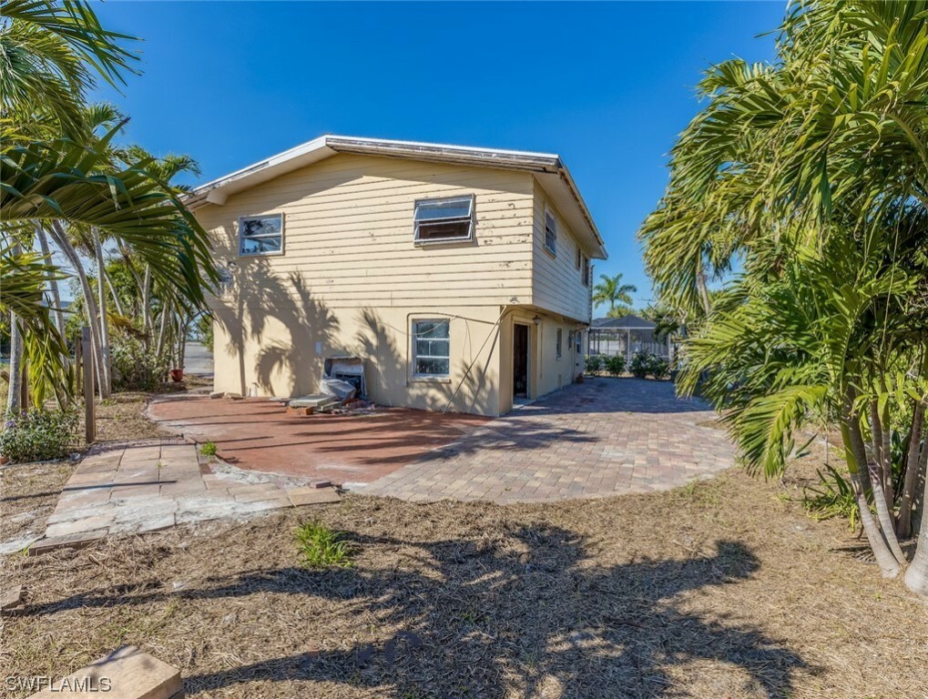 Property Photo:  3111 Shell Mound Boulevard  FL 33931 