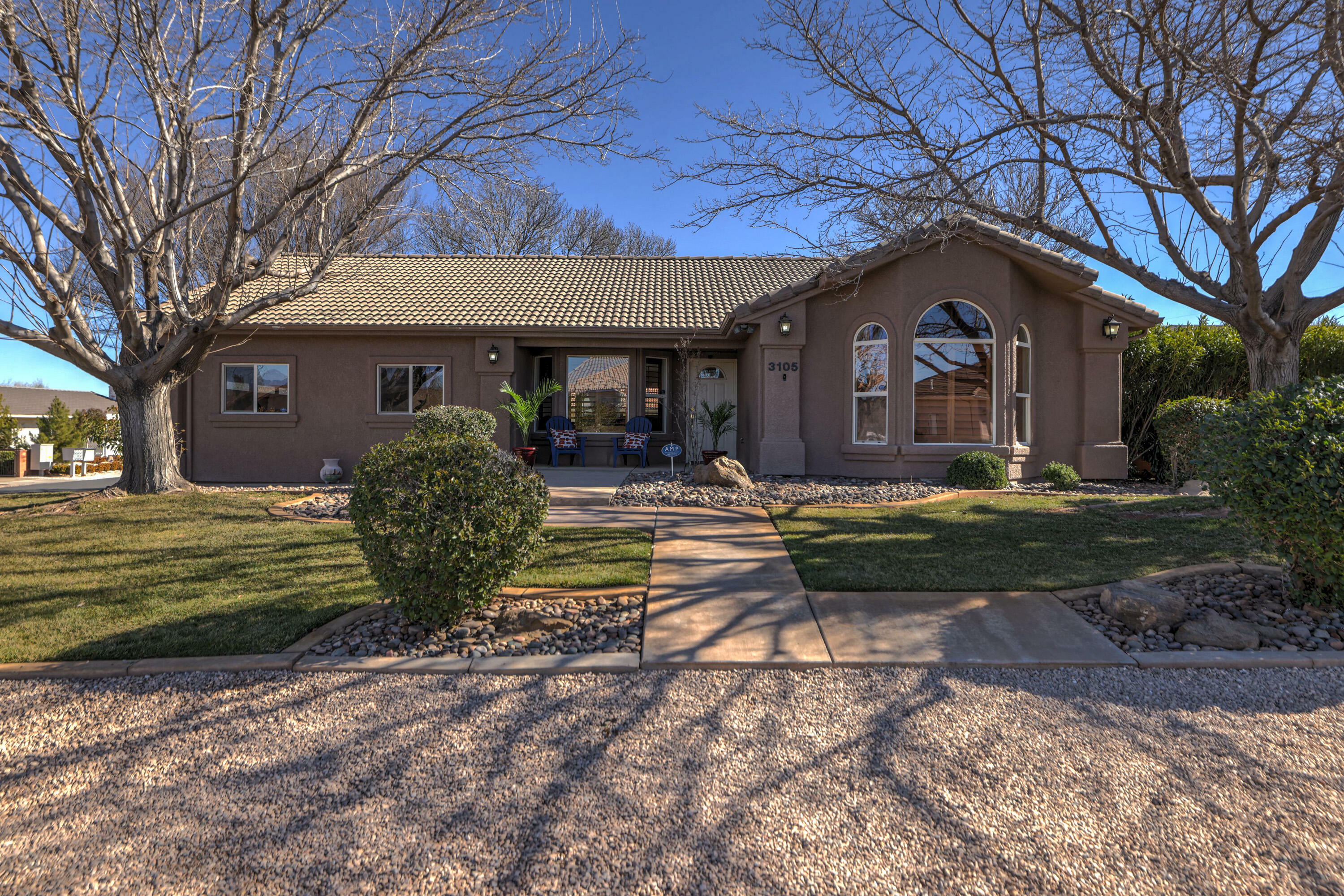 Property Photo:  3105 Walnut Cir  UT 84790 