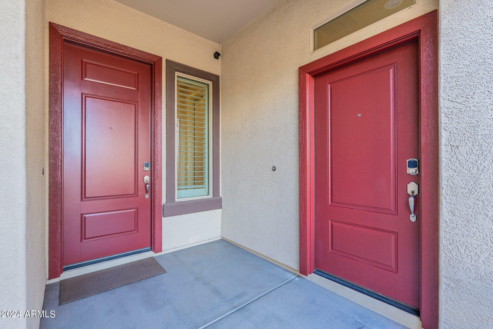 Property Photo:  1083 E Buckingham Avenue  AZ 85297 