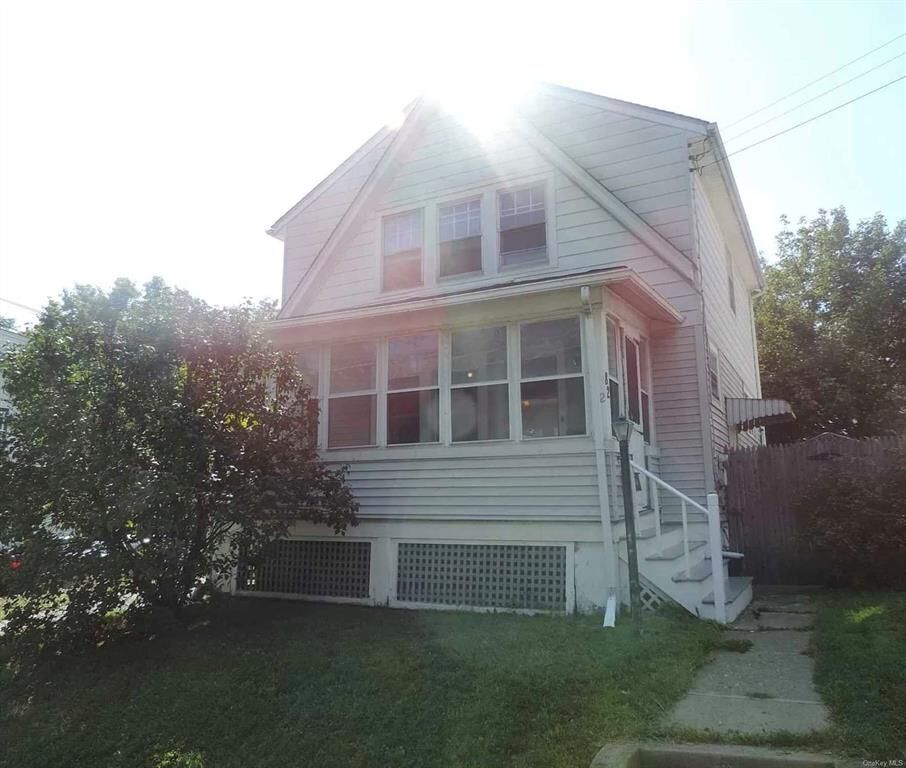 Property Photo:  82 Fairview Avenue  NY 12601 