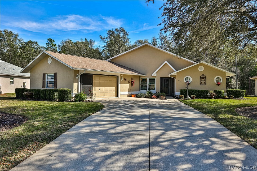 Property Photo:  2730 N Brentwood Circle  FL 34461 