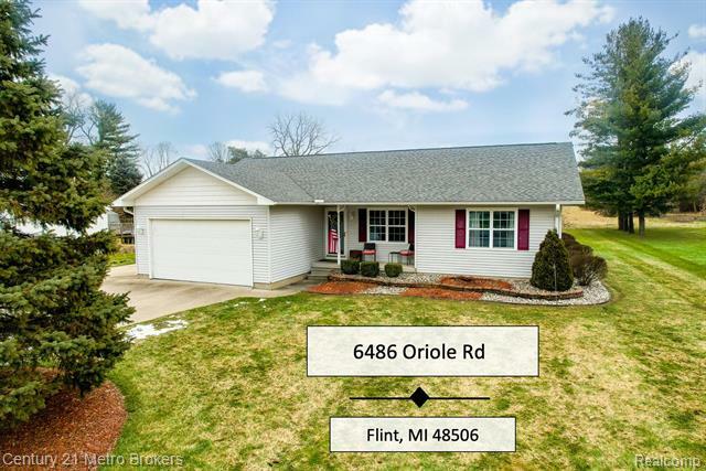 Property Photo:  6486 Oriole Drive  MI 48506 