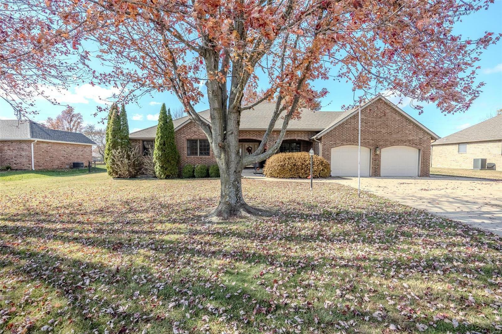 Property Photo:  1933 Cypress Drive  MO 65536 