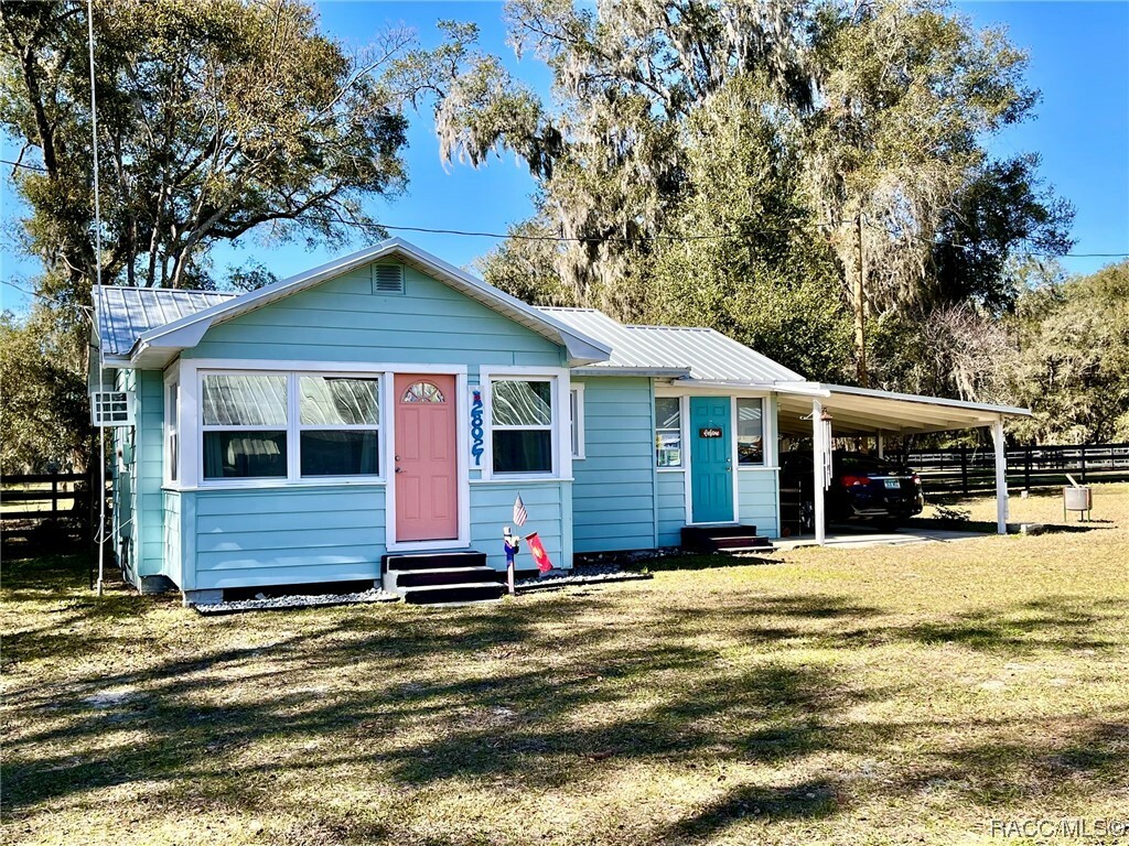 Property Photo:  28027 Forkland Street  FL 34601 