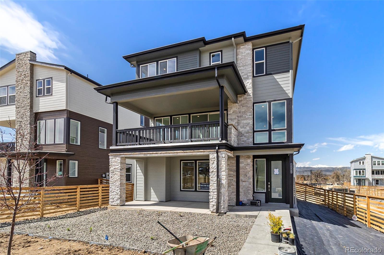 Property Photo: 1529 Sun Way CO 80026