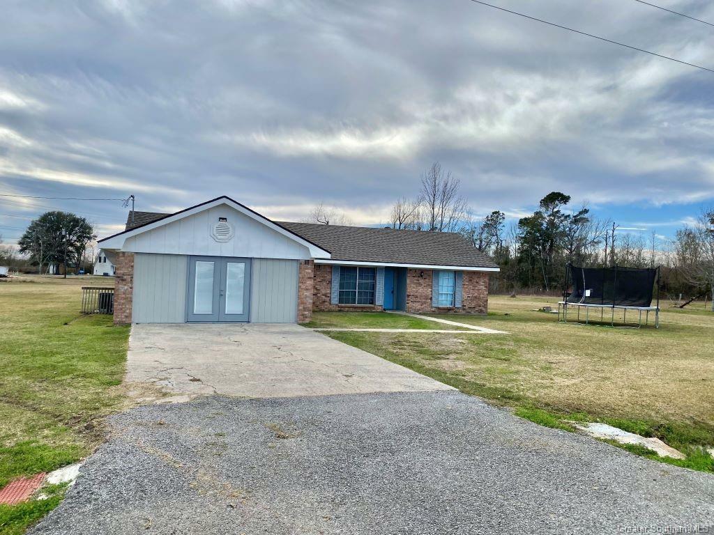 321 S Rosemont Drive  Sulphur LA 70665 photo