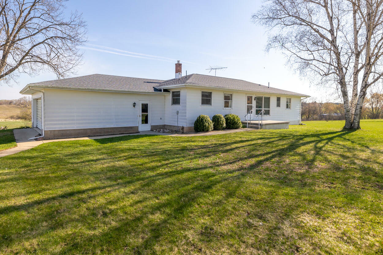 Property Photo:  17050 21 Mile Road Avenue  MI 49307 