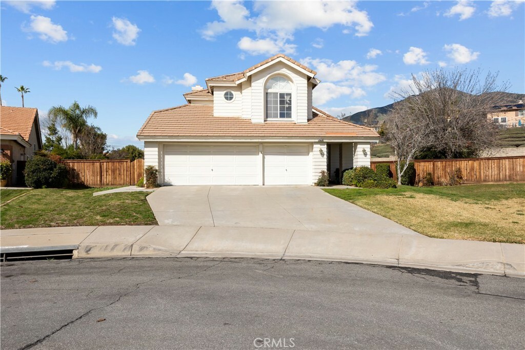 Property Photo:  29520 Southwood Lane  CA 92346 